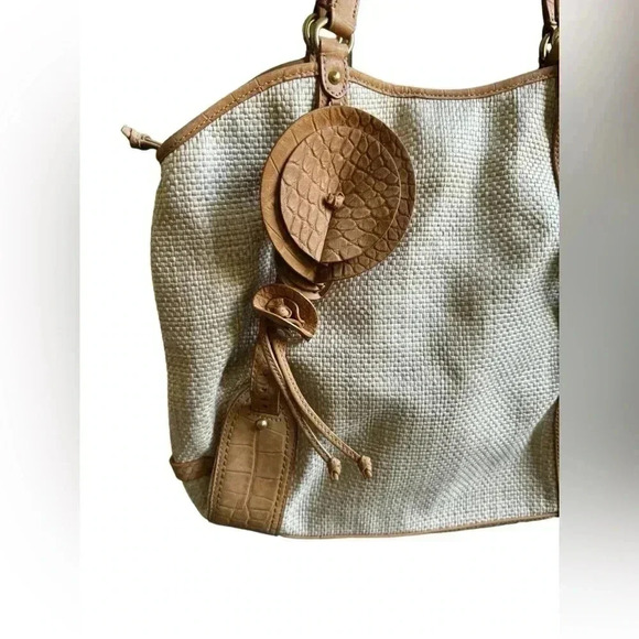 Cole Haan Serena Jitney Straw & Leather. Tote with soft pink lining. - Picture 5 of 11